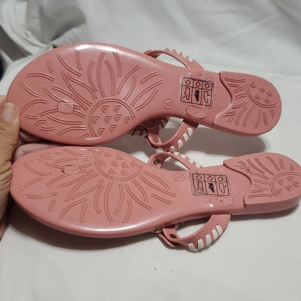 Jack Rogers pink white medallion sandals - Picture 7 of 8